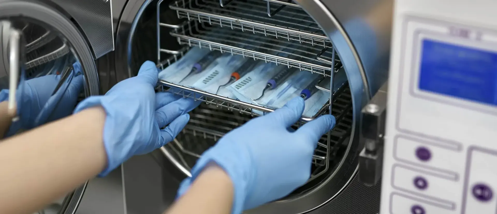 Autoclave-Sterilizers.webp